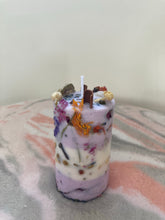 Load image into Gallery viewer, (Purple) Lavender Floral Pillar Candle