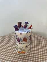 Load image into Gallery viewer, (Orange) Sweet Orange Floral Pillar Candle