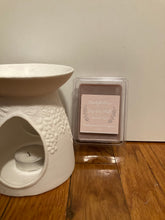 Load image into Gallery viewer, Harvest Spice Wax Melt
