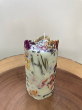 Load image into Gallery viewer, (Green) Eucalyptus &amp; Rosemary Floral Pillar Candle
