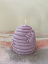 Load image into Gallery viewer, (Purple) Lavender Bee Candle
