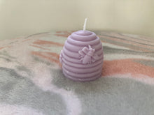 Load image into Gallery viewer, (Purple) Lavender Bee Candle
